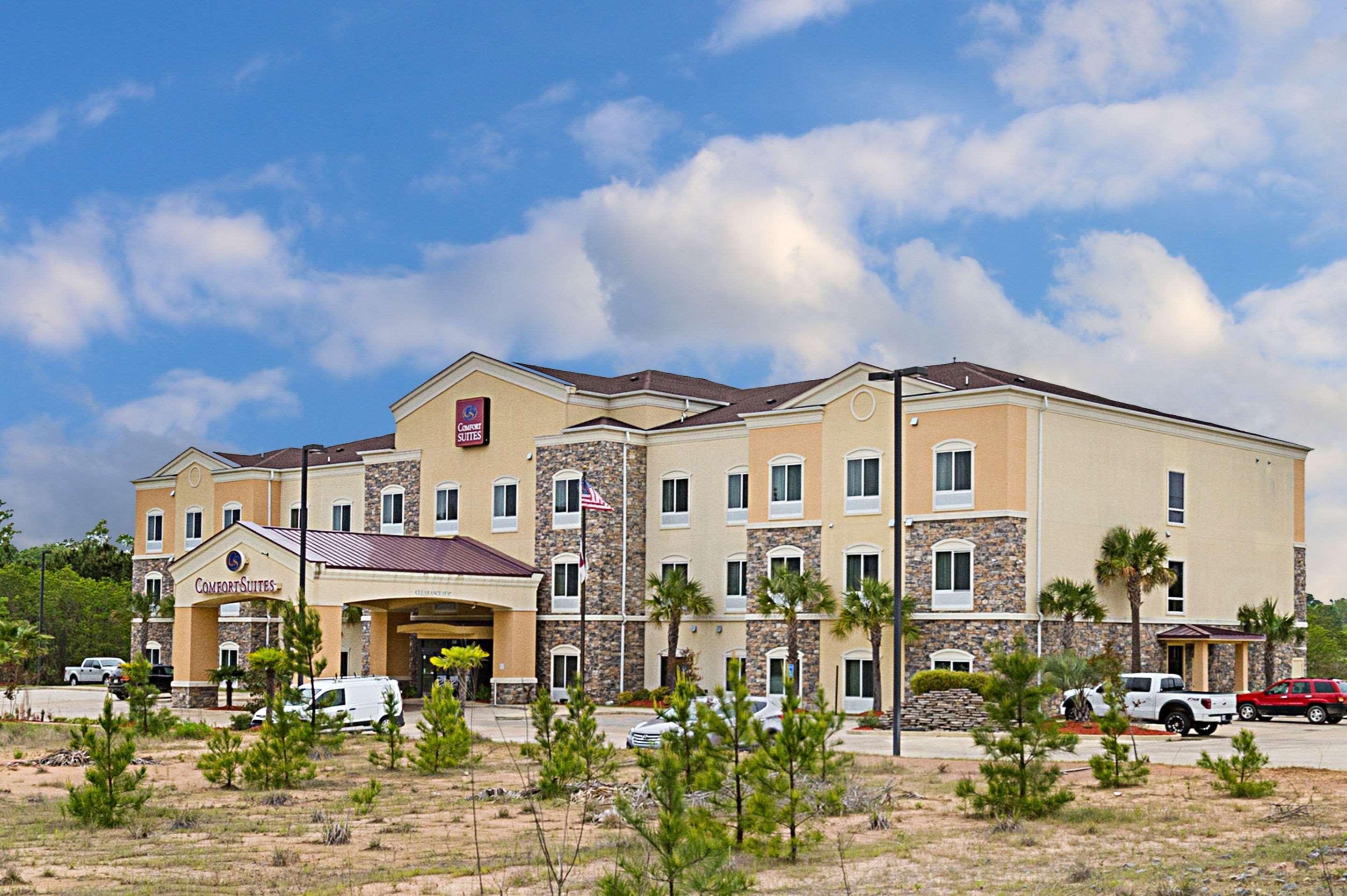 Comfort Suites Leesville Exterior photo